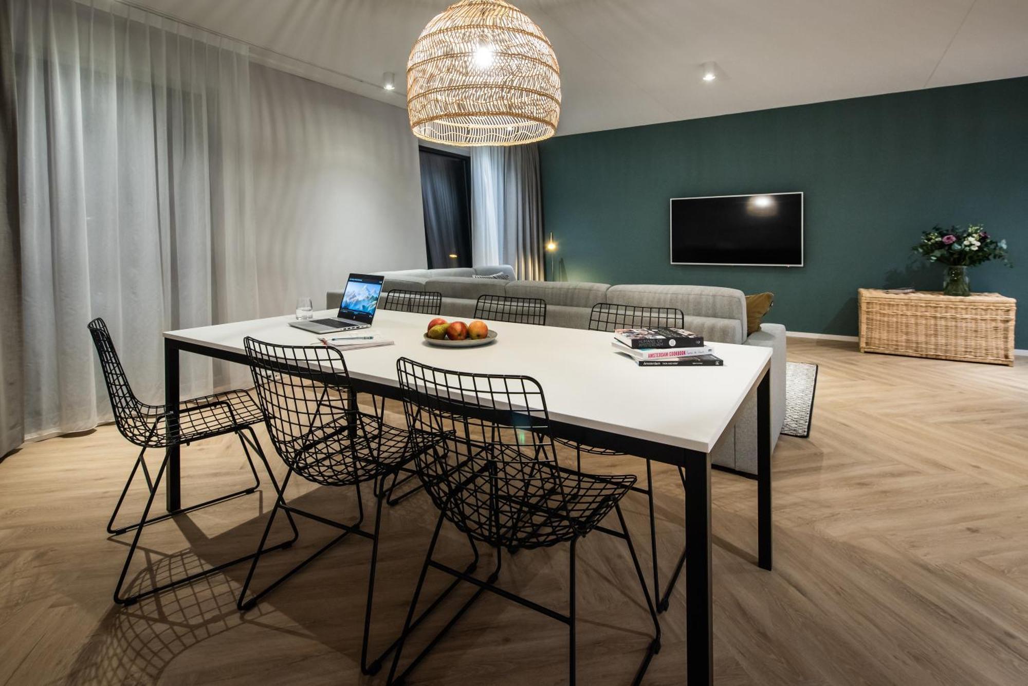 Апарт отель Numa Amsterdam Docklands Экстерьер фото
